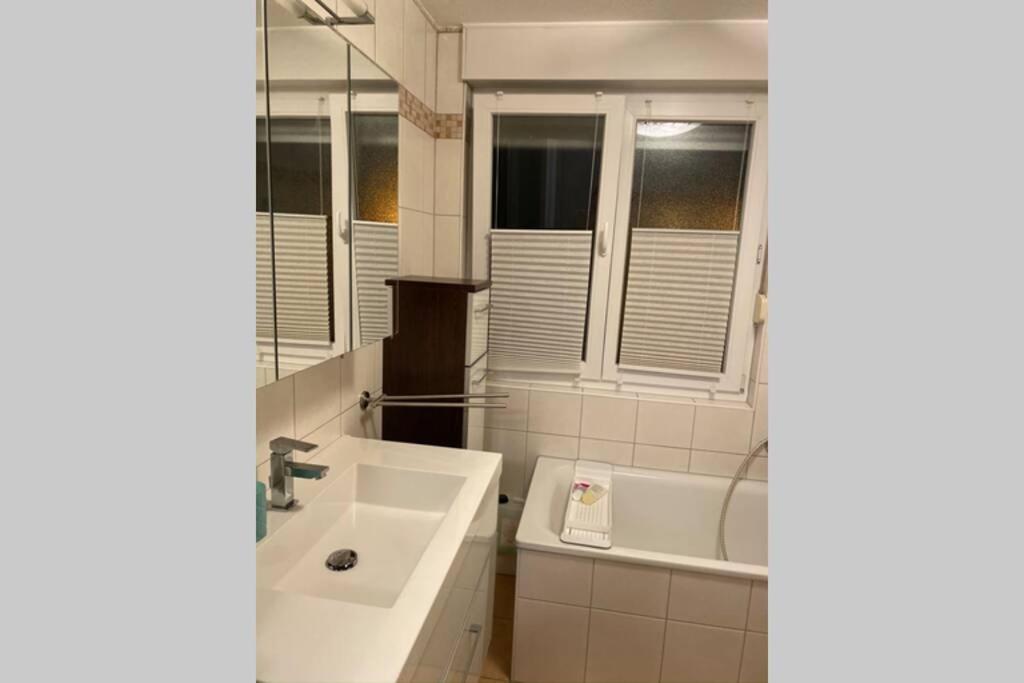 Ruhiges Zimmer Im Gasthaus Essen Exteriér fotografie