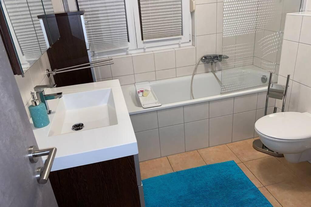 Ruhiges Zimmer Im Gasthaus Essen Exteriér fotografie