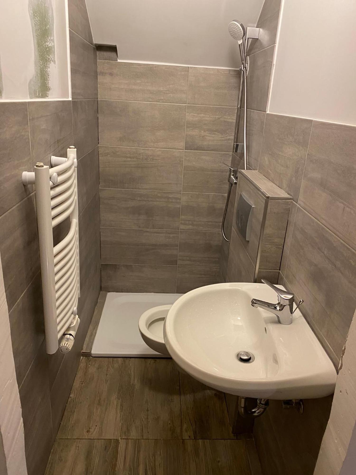 Ruhiges Zimmer Im Gasthaus Essen Exteriér fotografie